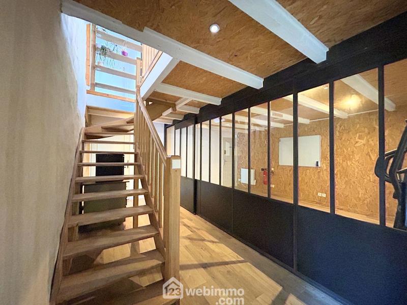 Appartement - 166 m² - 2 pièces