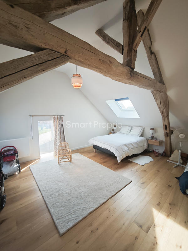 Maison - 300 m² - 9 pièces