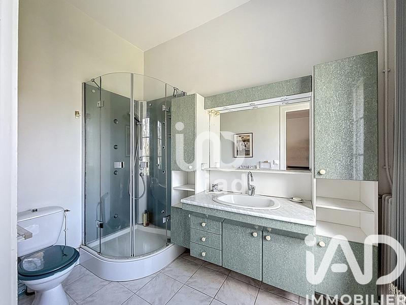 Maison - 320 m² - 10 pièces