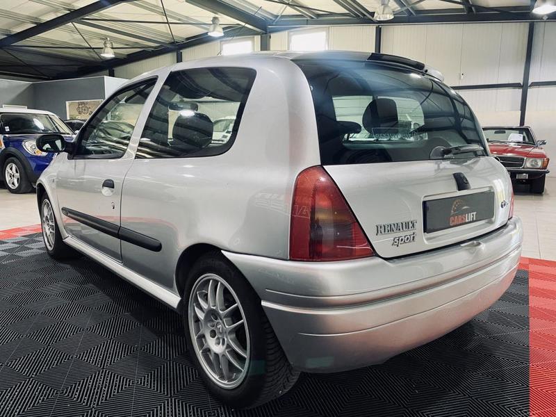 Renault Clio II Rs 2.0 i Phase 1 172ch