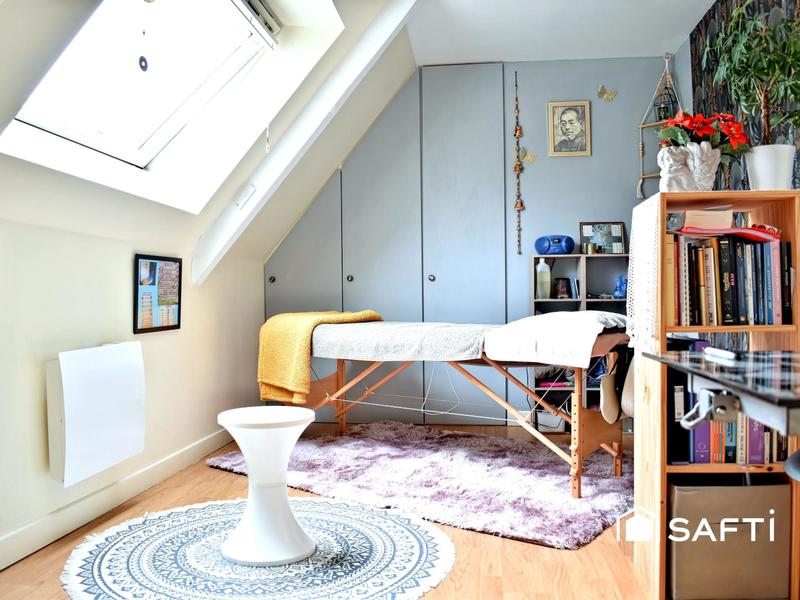 Maison - 172 m² - 10 pièces