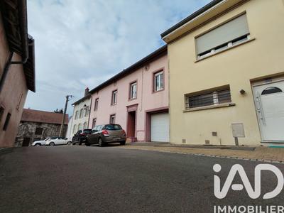 Maison - 217 m² - 8 pièces