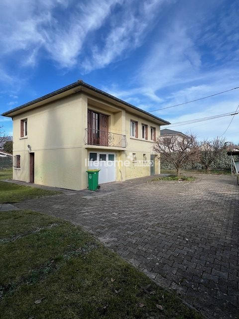 Maison - 101 m² - 6 pièces