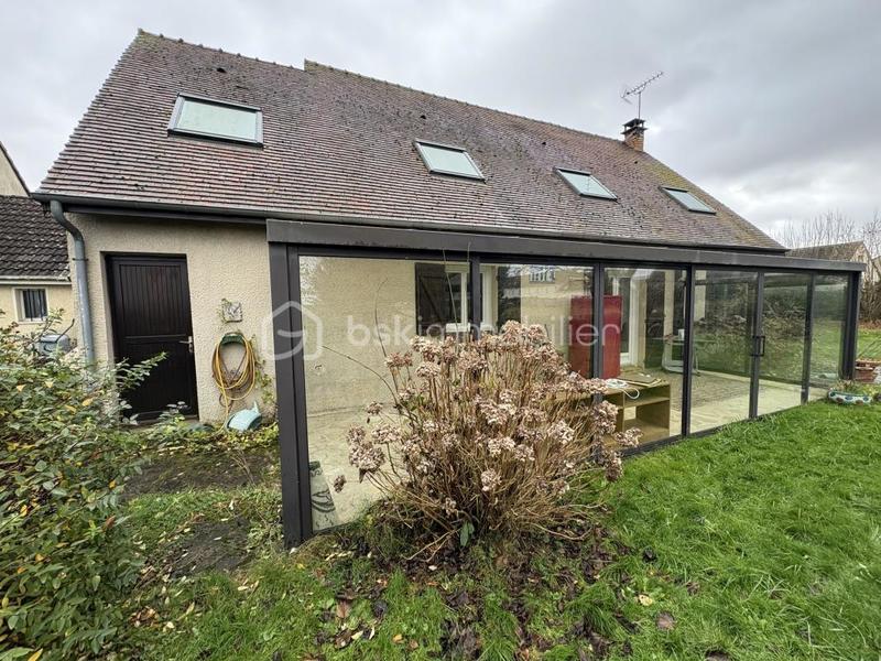 Pavillon - 150 m² - 5 pièces