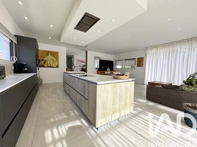 Maison - 158 m² - 5 pièces