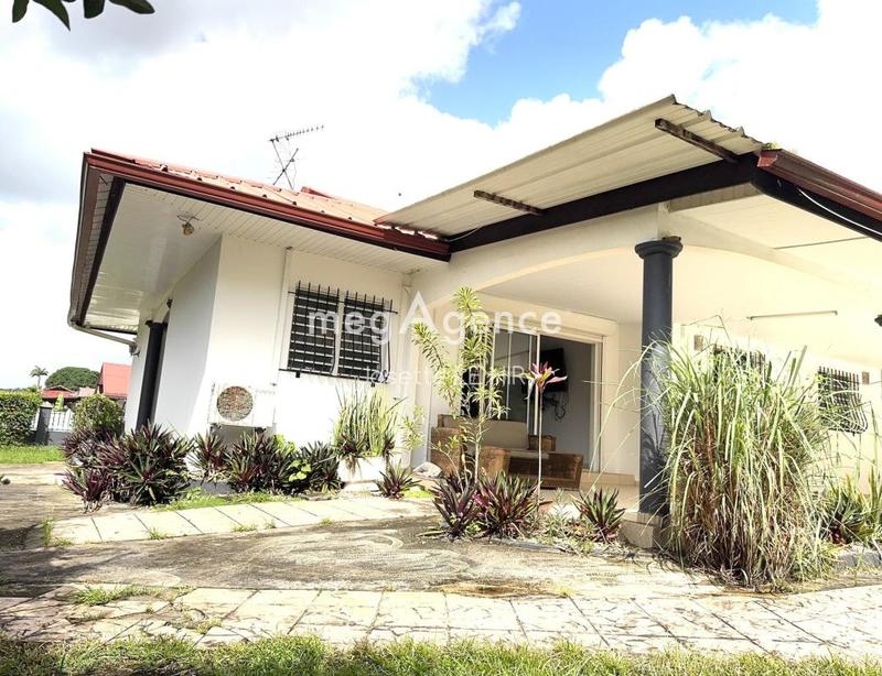 Villa - 134 m² - 5 pièces