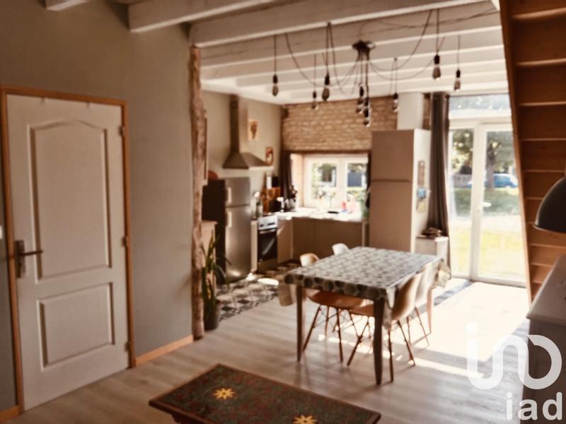 Maison - 244 m² - 9 pièces