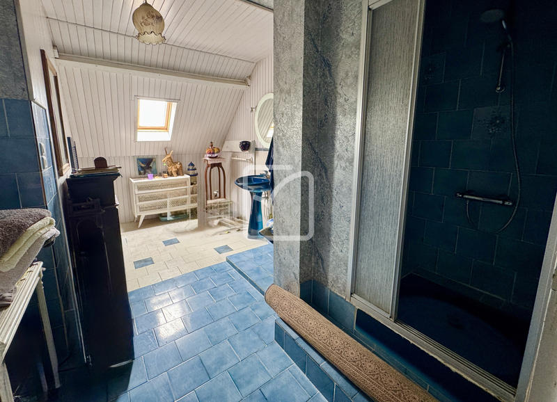 Maison - 336 m² - 12 pièces