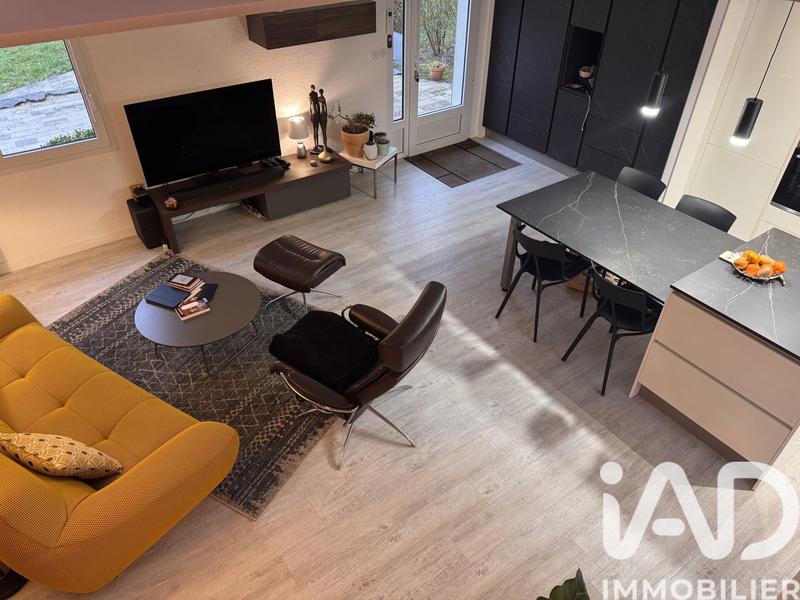 Maison - 85 m² - 5 pièces
