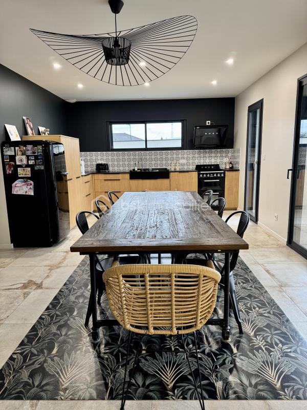 Maison - 157 m² - 5 pièces