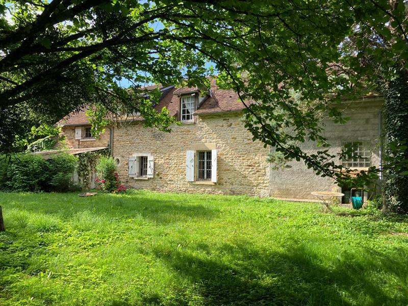 Maison - 175 m² - 7 pièces