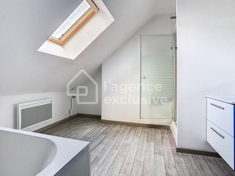 Maison - 104 m² - 6 pièces