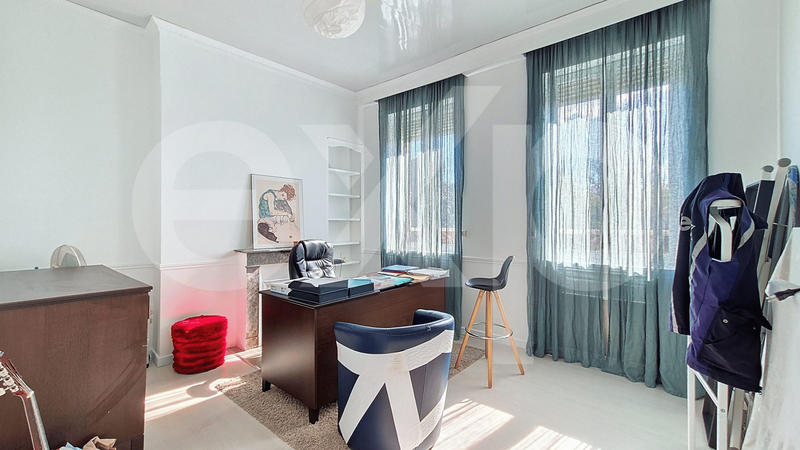 Maison - 173 m² - 6 pièces