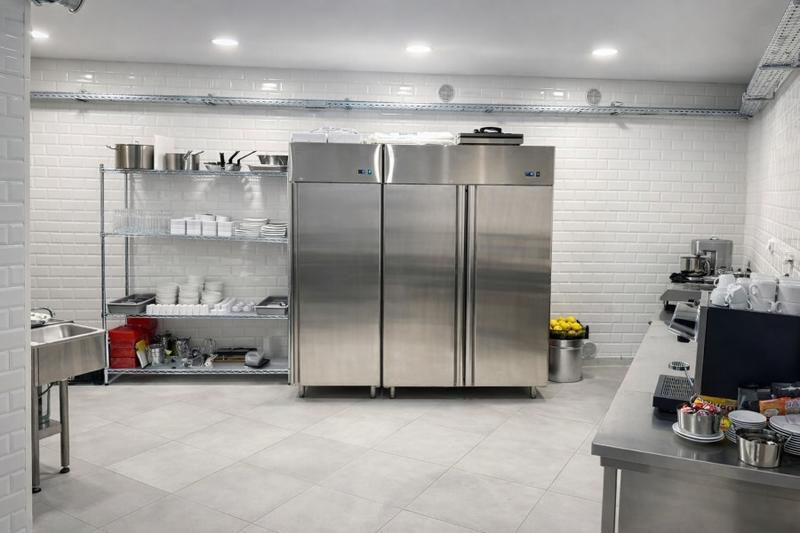 Local d'activité / Entrepôt - 120 m²