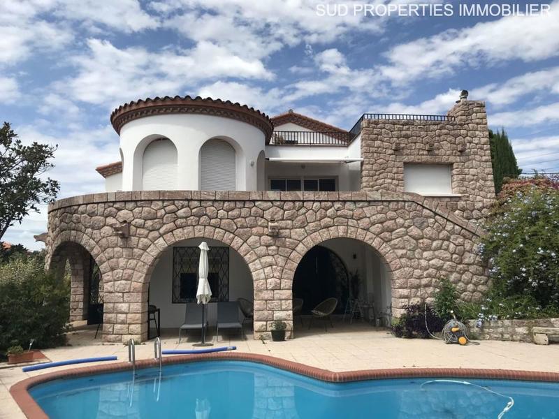 Villa - 247 m² - 7 pièces