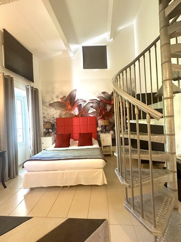 Fonds de commerce - 600 m²