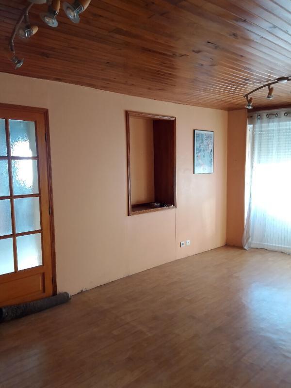 Appartement - 106 m² - 7 pièces