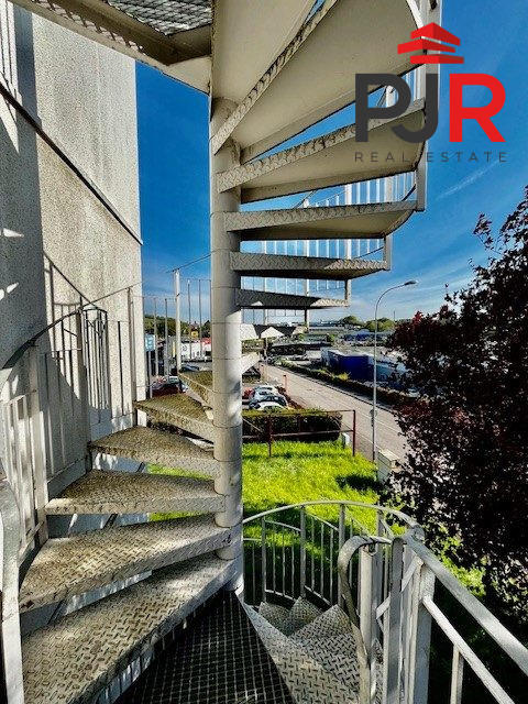 Local commercial - 900 m²