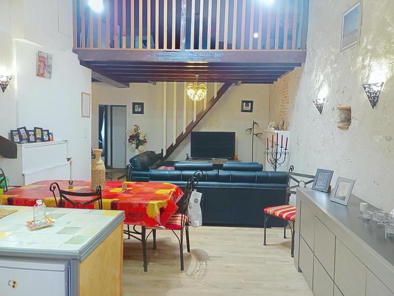 Local commercial - 262 m² - 13 pièces