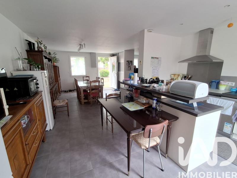 Maison - 96 m² - 5 pièces