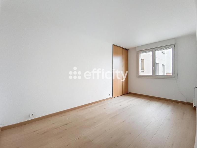 Appartement - 89 m² - 4 pièces