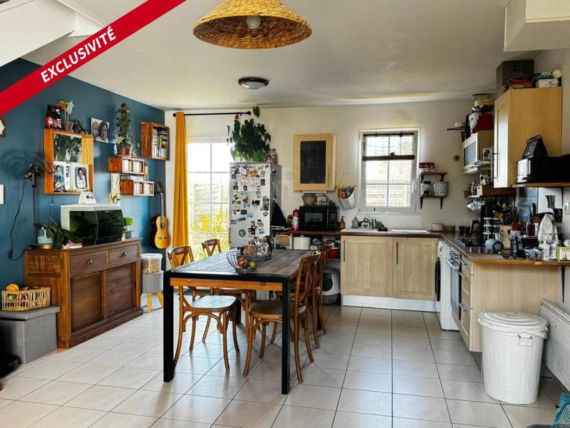 Maison traditionnelle - 97 m² - 5 pièces