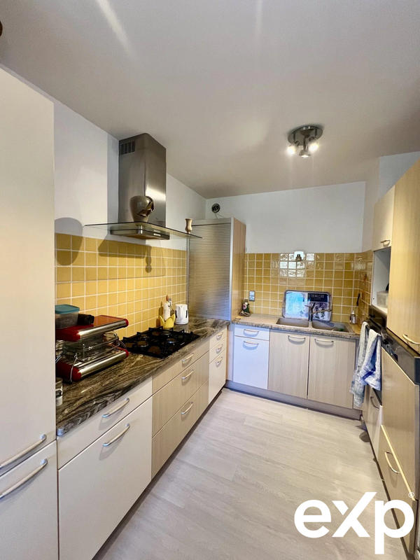 Appartement - 80 m² - 3 pièces