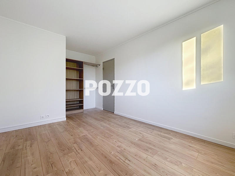 Appartement - 84 m² - 4 pièces