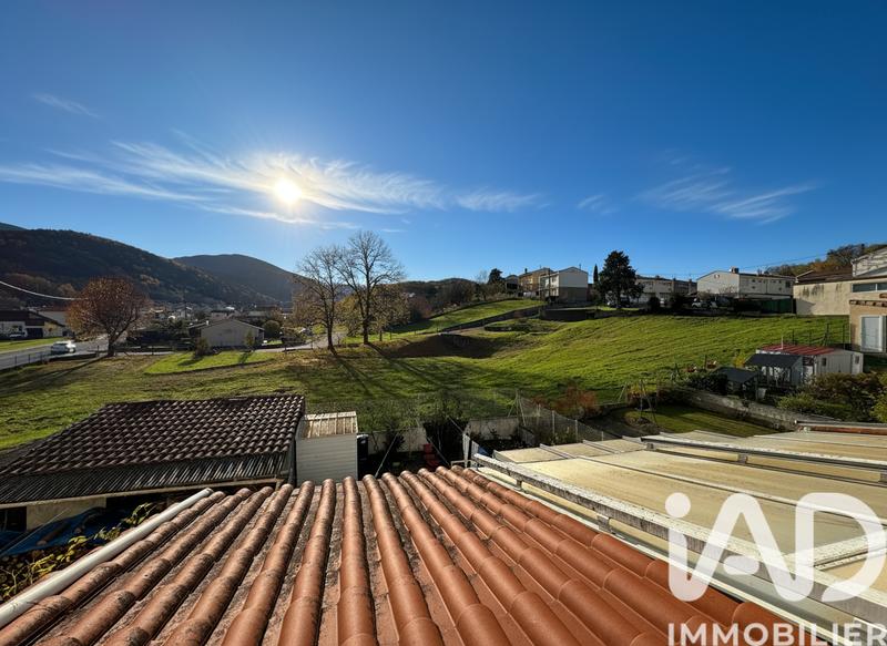 Maison - 116 m² - 8 pièces