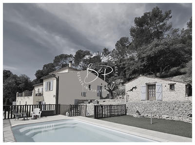 Maison - 146 m² - 6 pièces