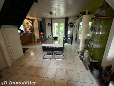 Maison - 95 m² - 4 pièces