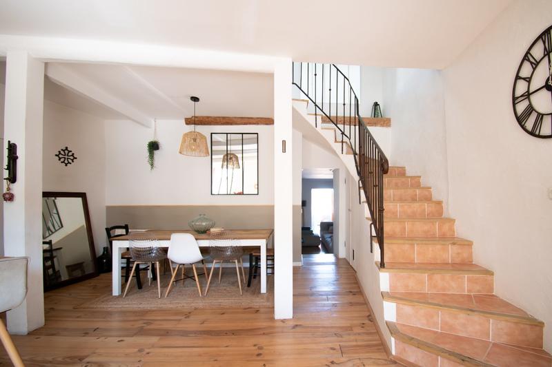 Maison - 200 m² - 5 pièces