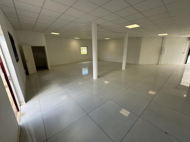 Local commercial - 67 m²