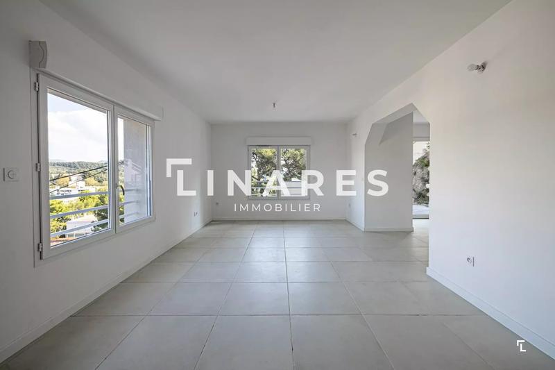 Appartement - 114 m² - 4 pièces