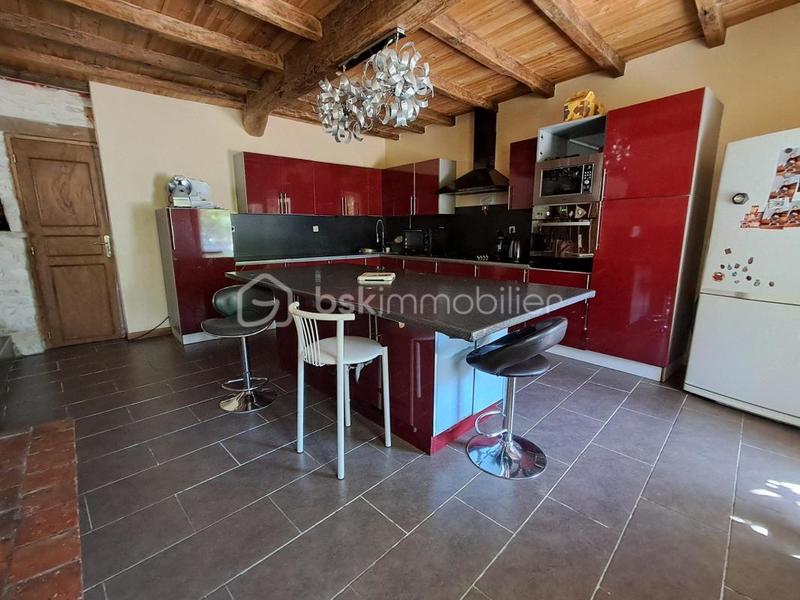 Maison - 150 m² - 6 pièces