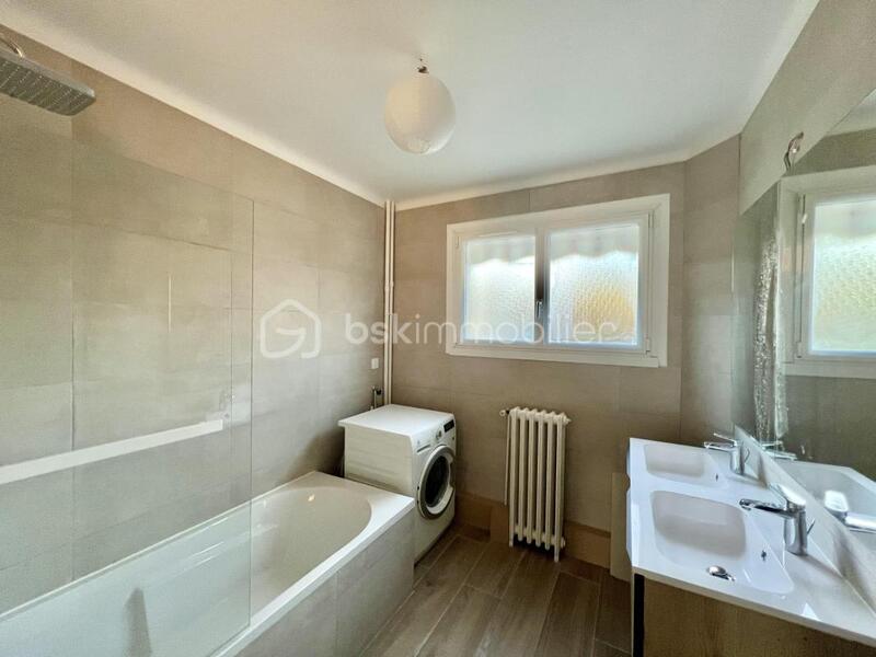 Appartement - 109 m² - 4 pièces