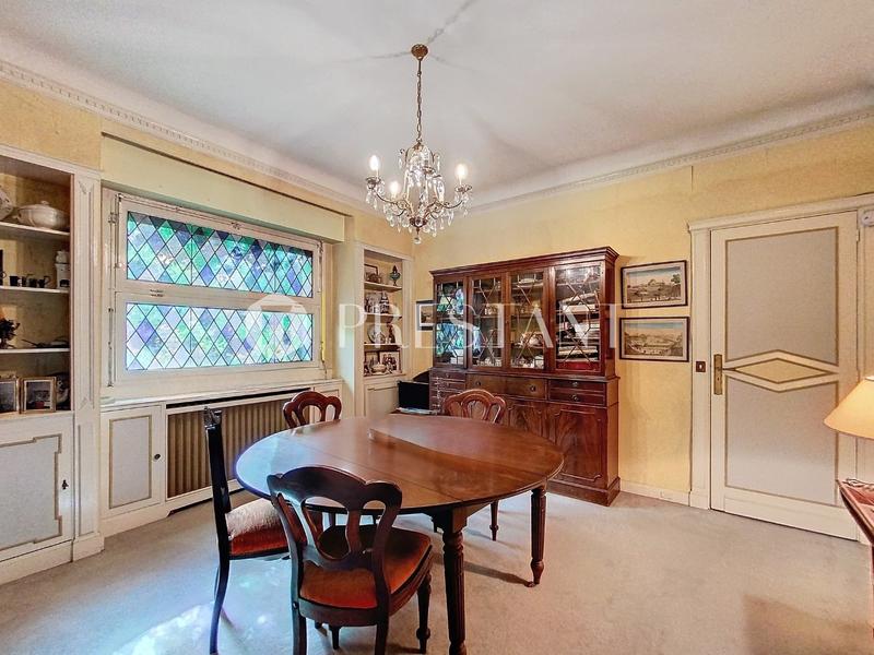 Maison - 175 m² - 8 pièces