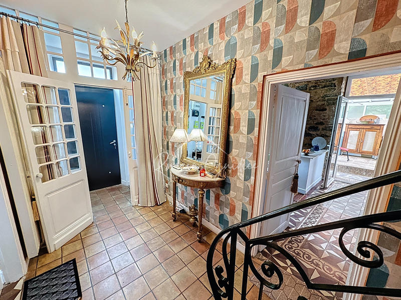 Maison - 147 m² - 5 pièces