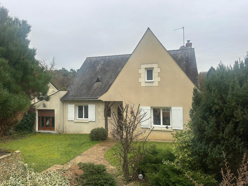 Maison - 163 m² - 6 pièces