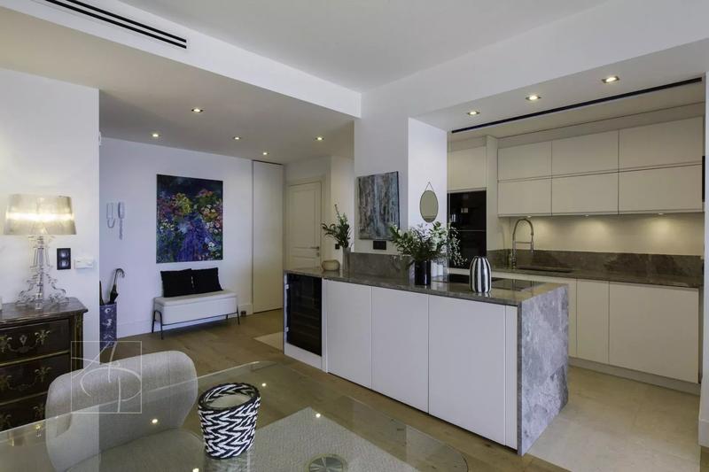 Appartement - 113 m² - 4 pièces