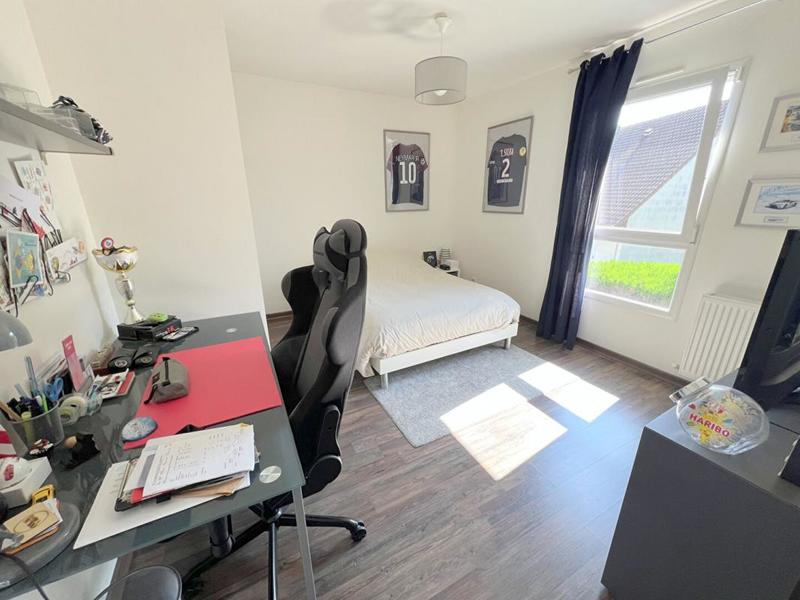 Maison - 176 m² - 6 pièces