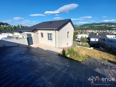 Maison - 103 m² - 4 pièces