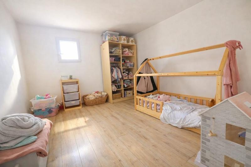 Villa - 200 m² - 5 pièces