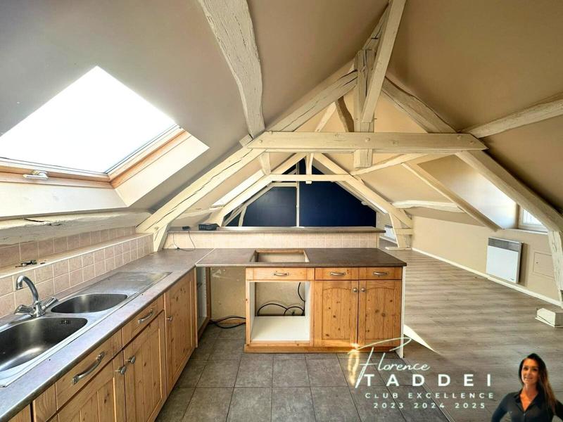 Appartement - 85 m² - 4 pièces