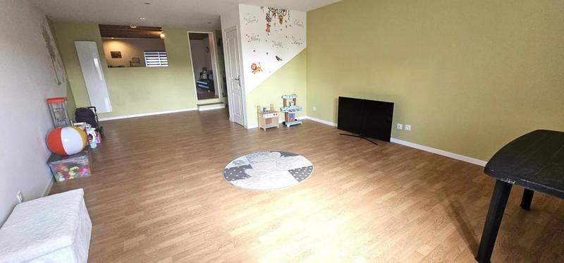 Maison en pierre - 220 m² - 5 pièces