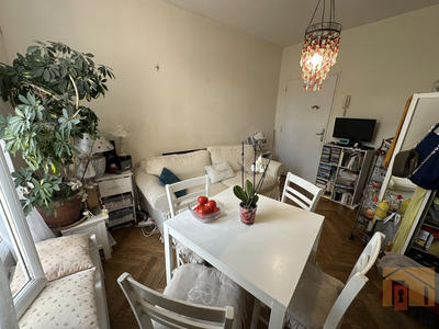 Immeuble - 86 m²