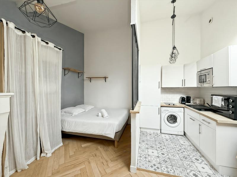 Studio - 28 m² - 1 pièce