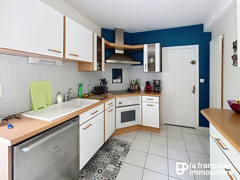 Maison - 122 m² - 7 pièces