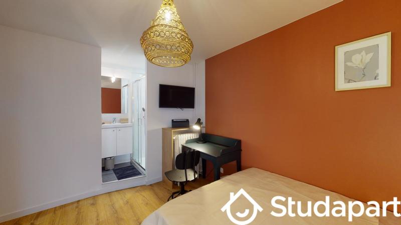 Chambre - 10 m² - 1 pièce