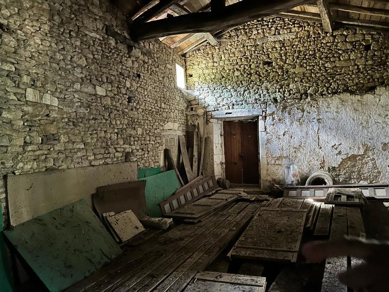 Maison - 200 m² - 7 pièces